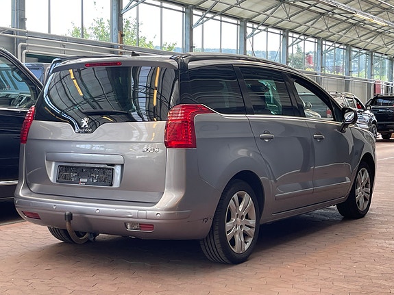 Peugeot 5008 5 of 5