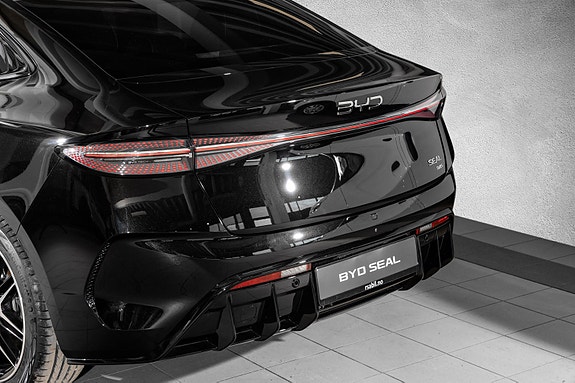 BYD Seal 6 of 29