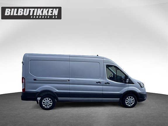 Ford Transit 350 L3 Van 5 of 5