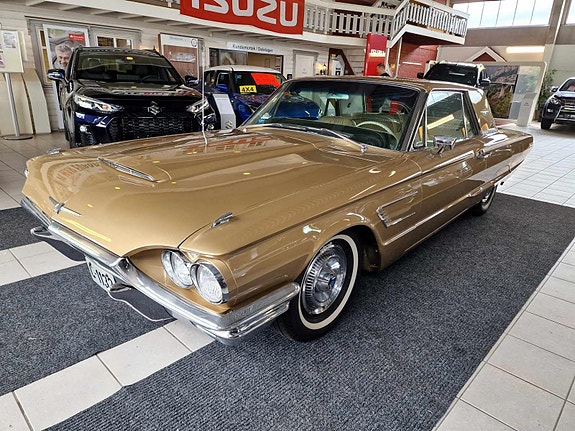 Ford Thunderbird