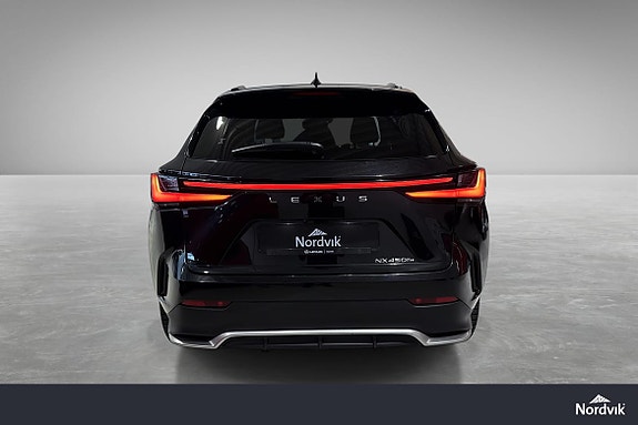 Lexus NX450h 4 of 24
