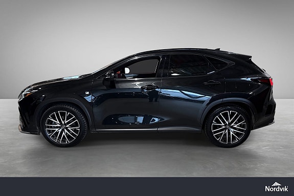 Lexus NX450h 2 of 24