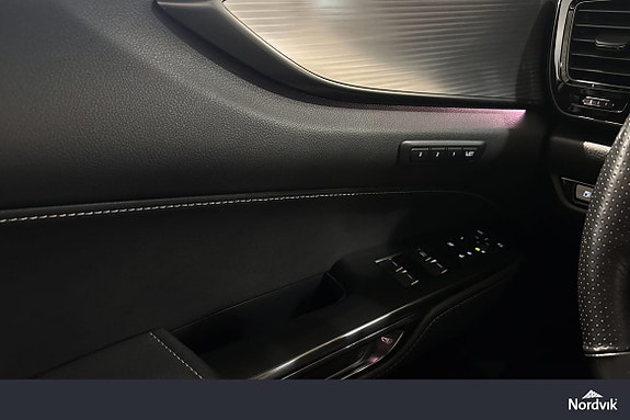 Lexus NX450h 23 of 24