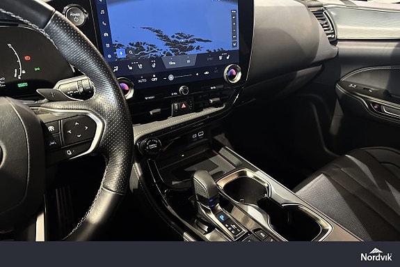 Lexus NX450h 22 of 24
