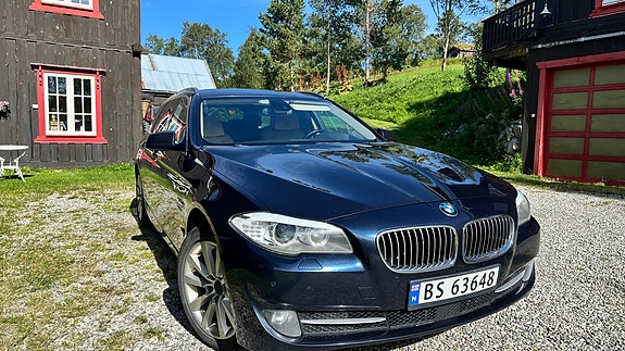 BMW 525d 3 of 17