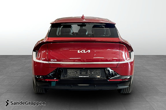 Kia EV6 4 of 5