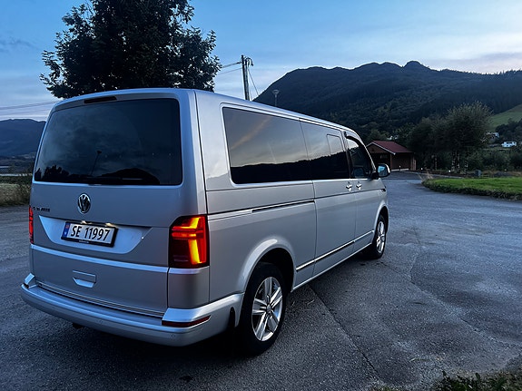 Volkswagen Caravelle 9 of 30