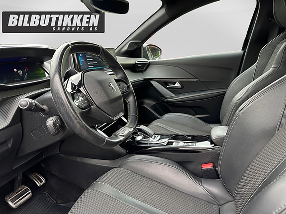 Peugeot 208 11 of 19