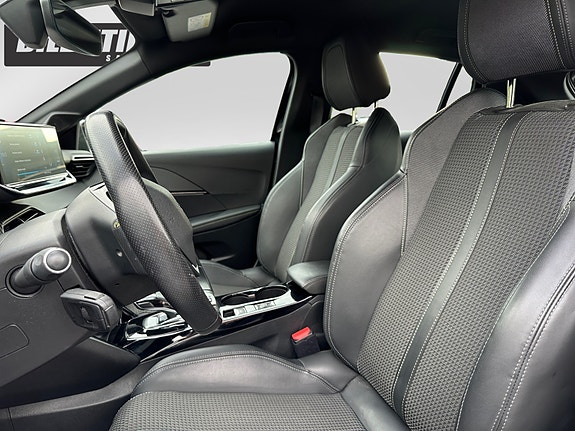Peugeot 208 9 of 19