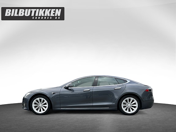 Tesla Model S 2 of 5