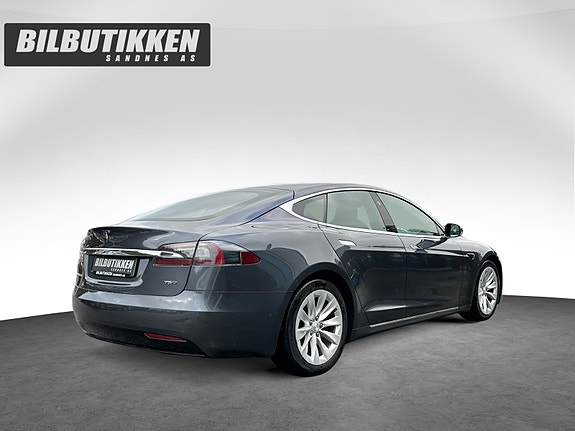 Tesla Model S 5 of 5