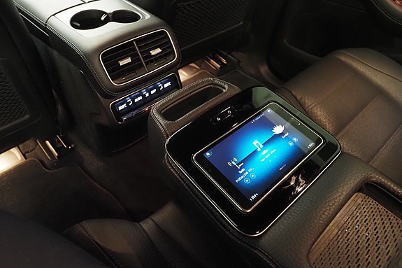 Mercedes-Benz GLS400 d 19 of 30