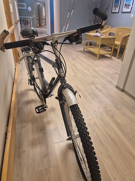 Product image 2 of 9