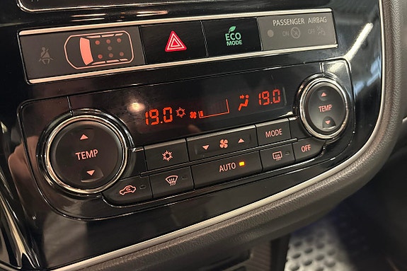 Mitsubishi Outlander 23 hos Sommerseth