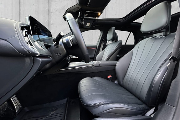Mercedes-Benz E300 de 9 of 21