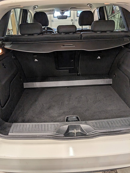 Mercedes-Benz B250 5 of 5