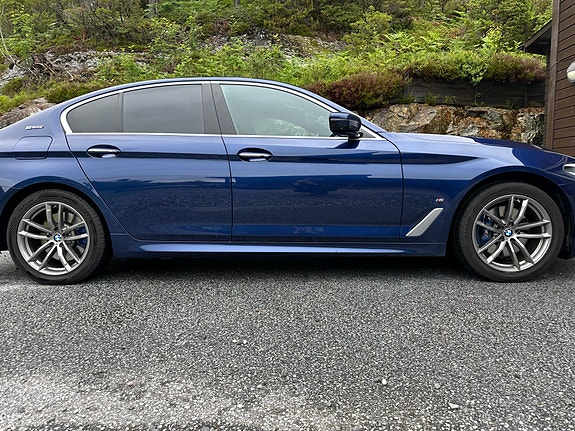 BMW 530e 3 of 26
