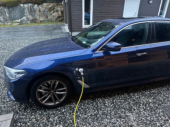 BMW 530e 10 of 26