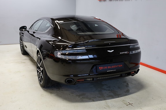 Aston Martin Rapide 7 of 20