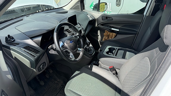 Ford Transit Connect 9 of 9