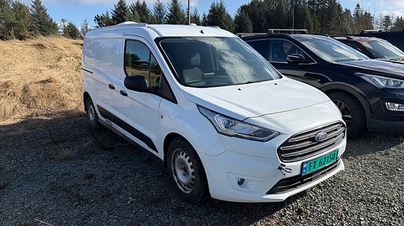 Ford Transit Connect 2 of 9