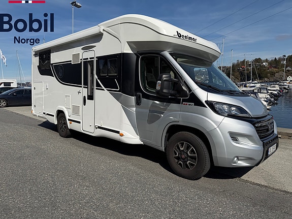 Benimar Mileo 268 | Solcelle | 9-trinns automat | Lav km |