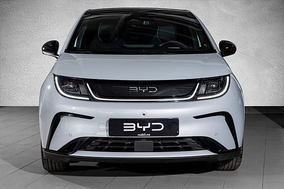 BYD Dolphin 3 of 27