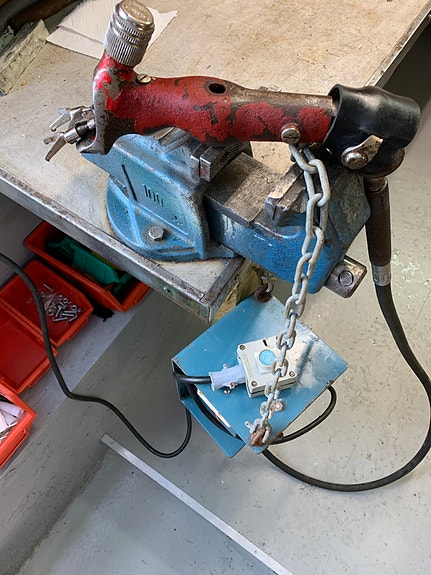 Product image 9 of 10