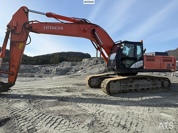 Hitachi ZX350LC-5B gravemaskin m/ tannskuffe