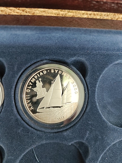 Product image 3 of 10