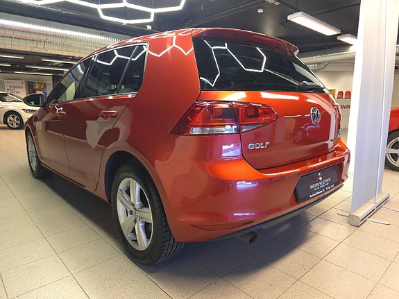 Volkswagen Golf VII 7 of 30