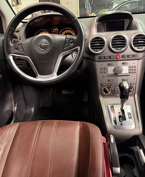 Opel Antara 18 of 30