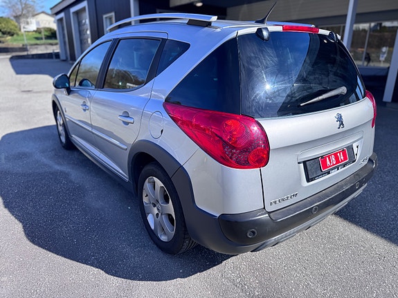 Peugeot 207 SW 6 of 30