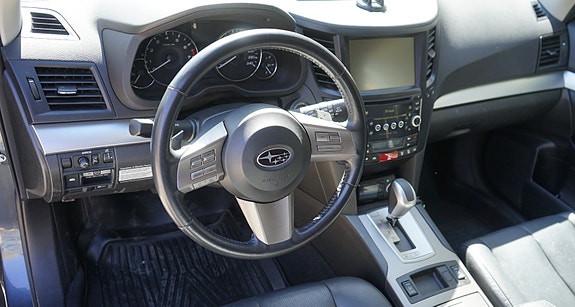 Subaru Outback 22 of 30