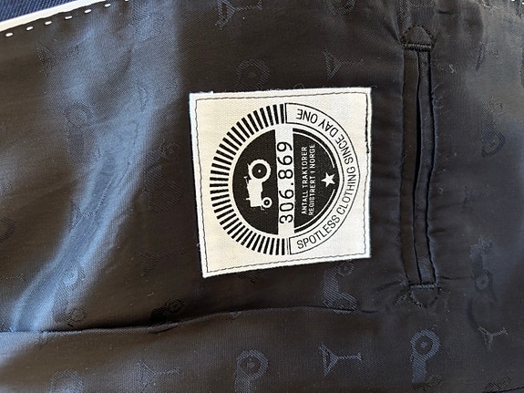 Product image 7 of 8