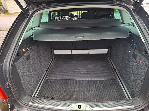 Skoda Superb 10 of 12
