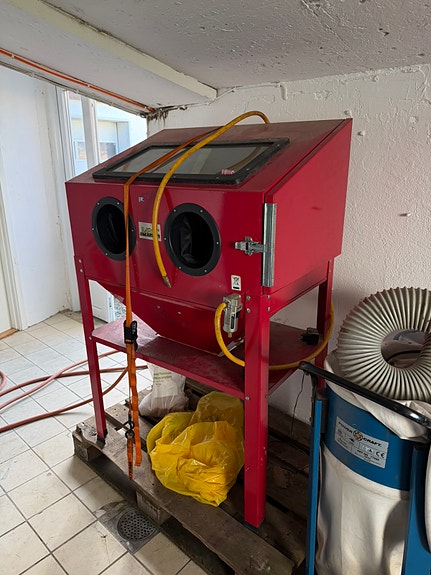 Product image 2 of 9