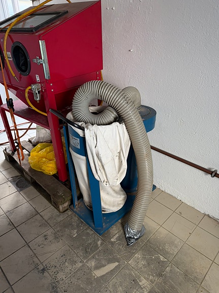 Product image 8 of 9