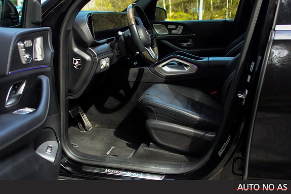 Mercedes-Benz GLS400 d 16 of 30