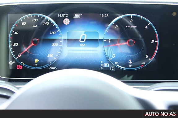 Mercedes-Benz GLS400 d 25 of 30