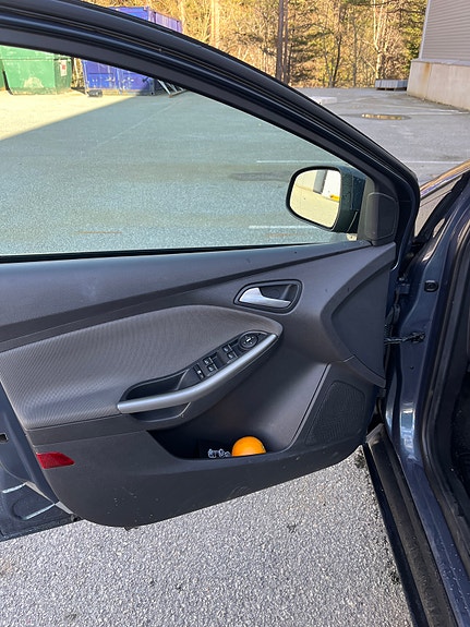 Ford Focus 22 of 26