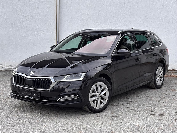 Skoda Octavia 3 of 5