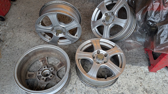 Product image 2 of 8