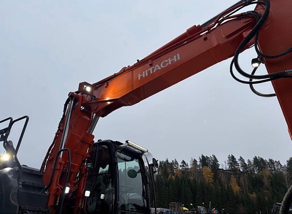 Hitachi ZX 145 W-6 27 of 30