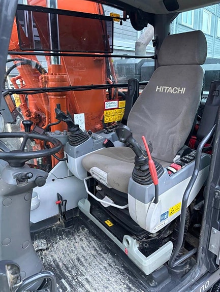 Hitachi ZX 145 W-6 7 of 30