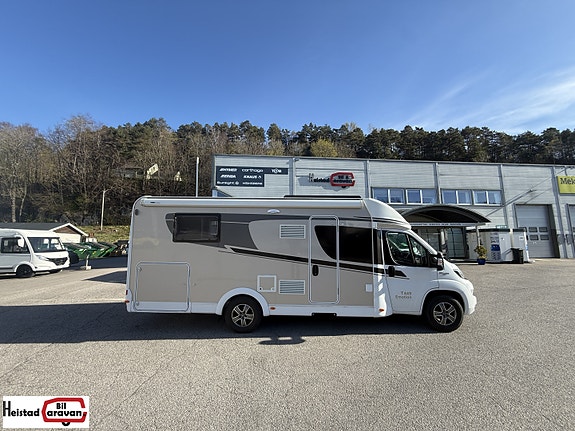 Carado T 69 L / T 449 / T 7 Queensbed|Senkeseng|Solcelle|Automat