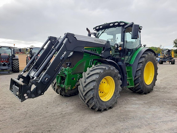 John Deere 6155R