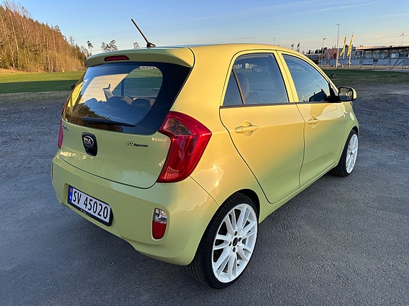 Kia Picanto 5 of 5