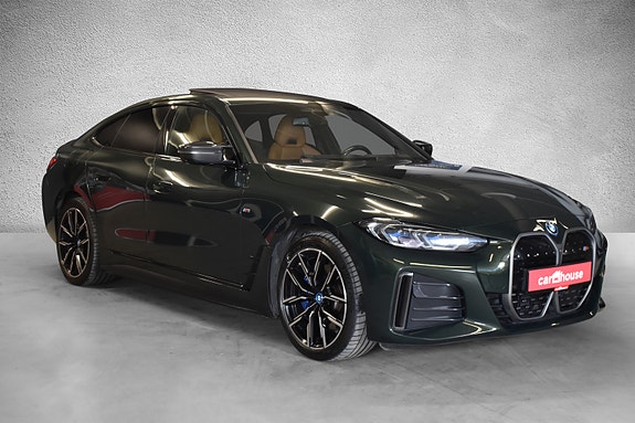 BMW i4 4 of 5