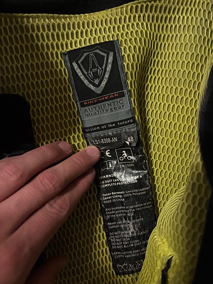 Product image 2 of 3